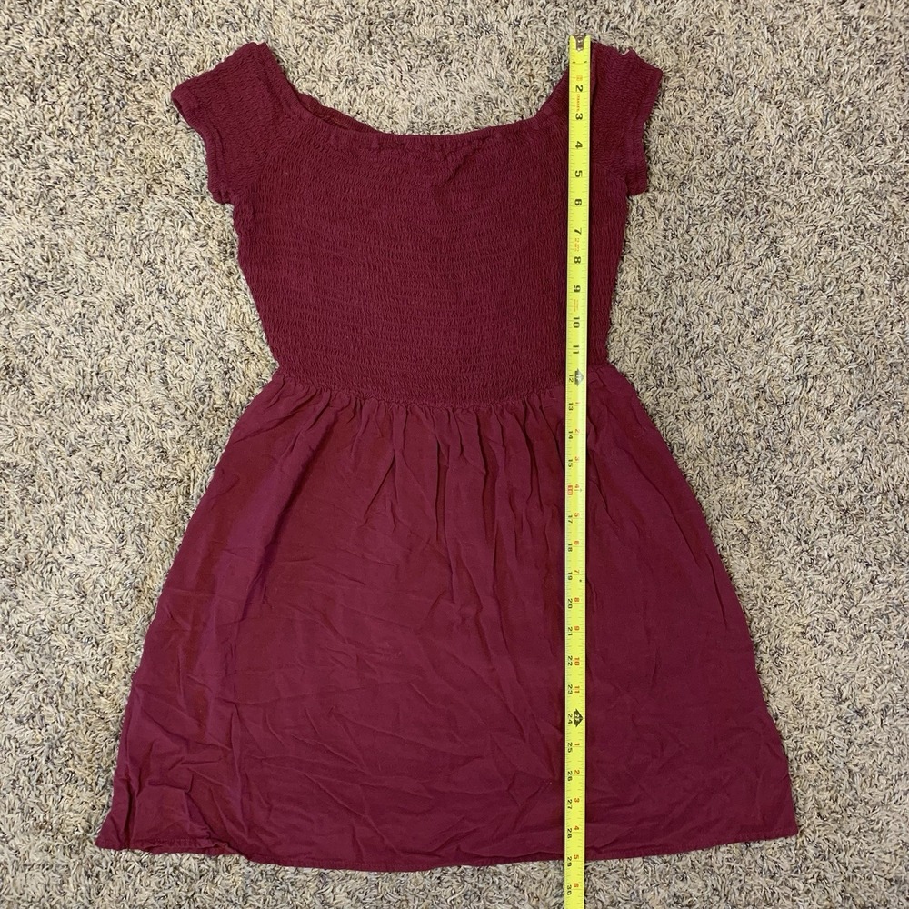 Mossimo Dress Womens Small Burgundy Short Sleeve Fit Flare Ruffle Texture - Picture 8 of 10